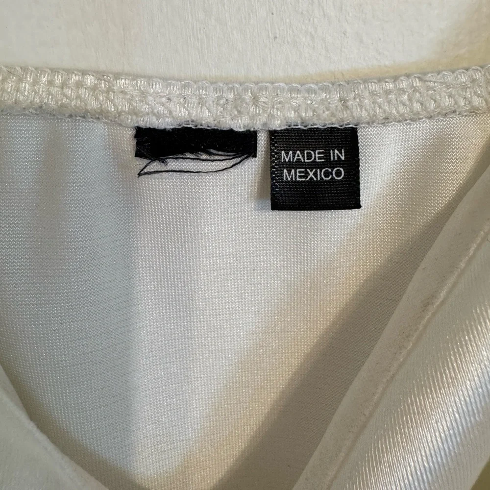 White Satin/Silky Dress - Picture 4 of 4